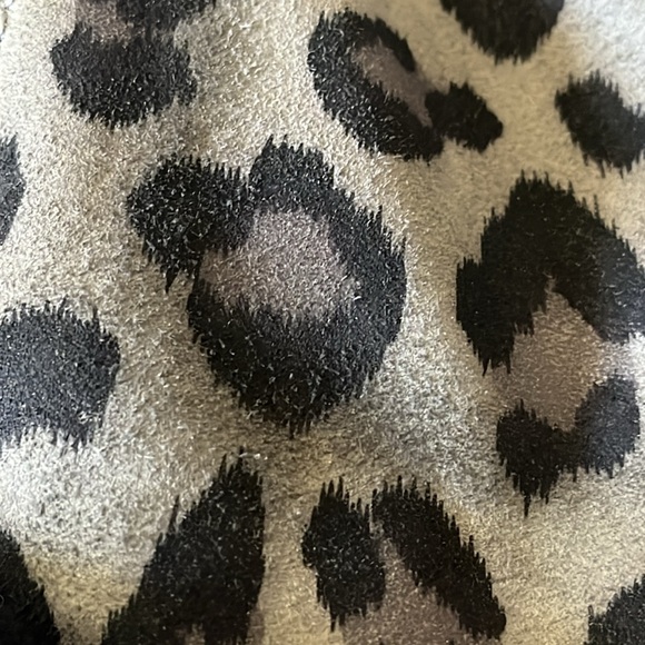 TIGNANELLO Gorgeous leather and suede Animal Print purse!! - Picture 13 of 13